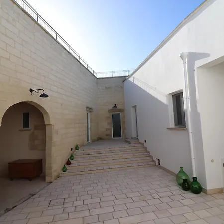 Dimora Jolanda A * אוג'אנו לה קייזה