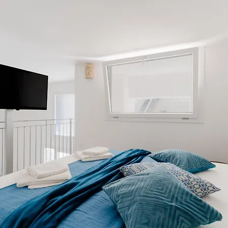 Dimora Jolanda A בית נופש אוג'אנו לה קייזה