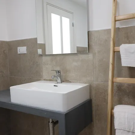 Holiday home Dimora Jolanda A