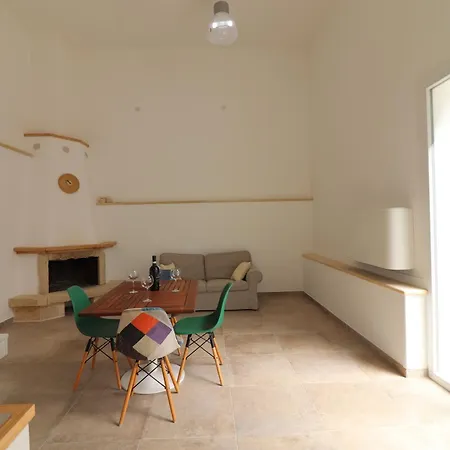 Dimora Jolanda A Holiday home *