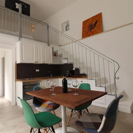 Dimora Jolanda A Holiday home Uggiano La Chiesa