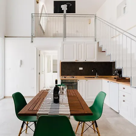 Dimora Jolanda A 別荘