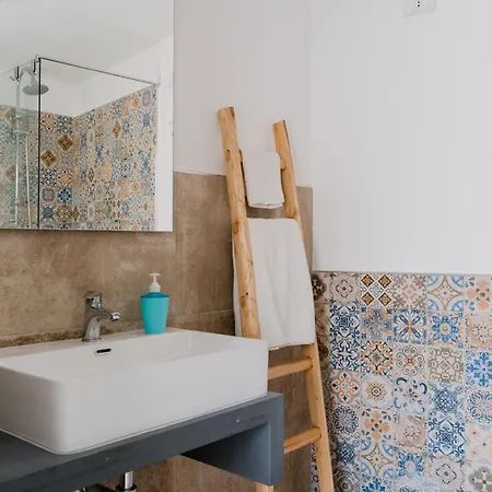 Dimora Jolanda A 別荘 ウッジャーノ・ラ・キエーザ