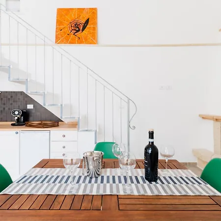 別荘 Dimora Jolanda A ウッジャーノ・ラ・キエーザ