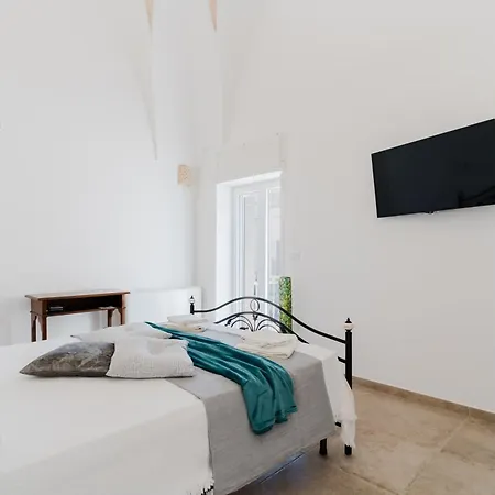 Holiday home Dimora Jolanda A *